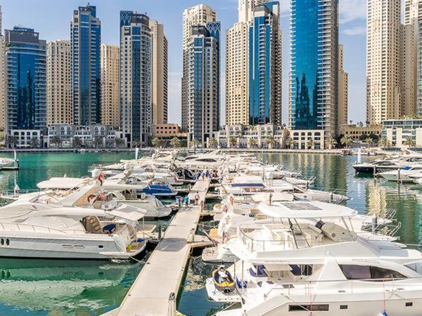 Хостел Pirates Bay Дубай Экстерьер фото